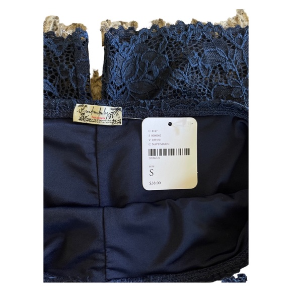 NWT Free People Bianca Biker Short - Picture 4 of 4